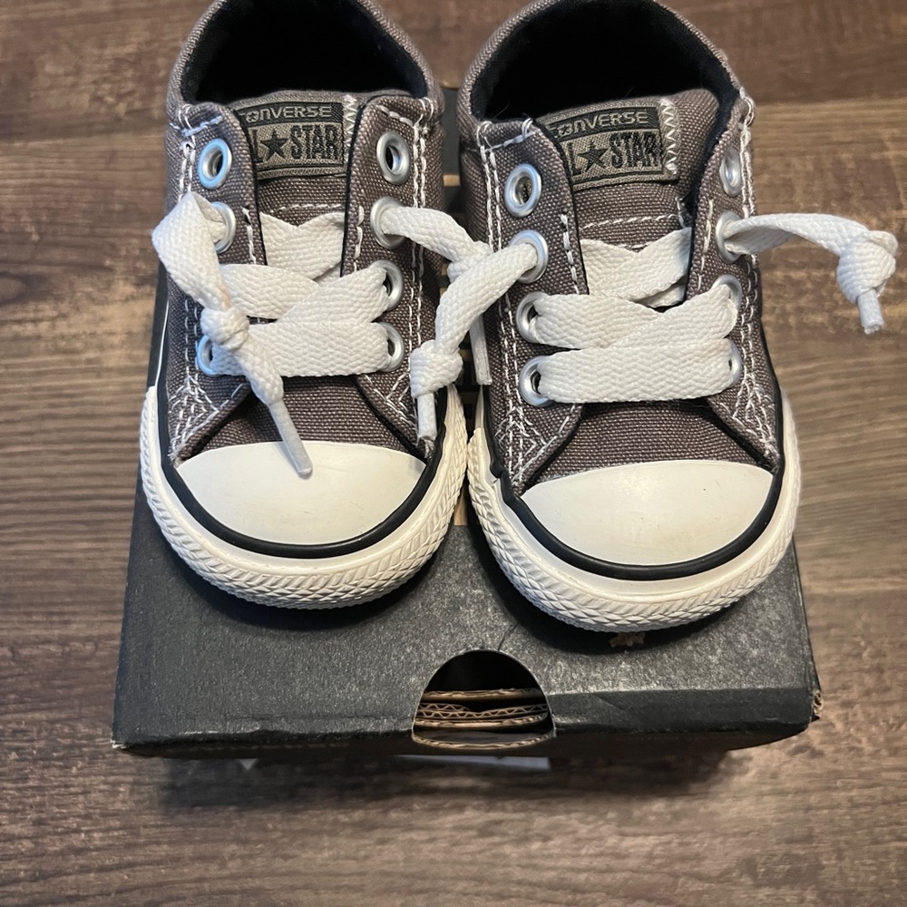 Converse Infant size 4 sneakers.